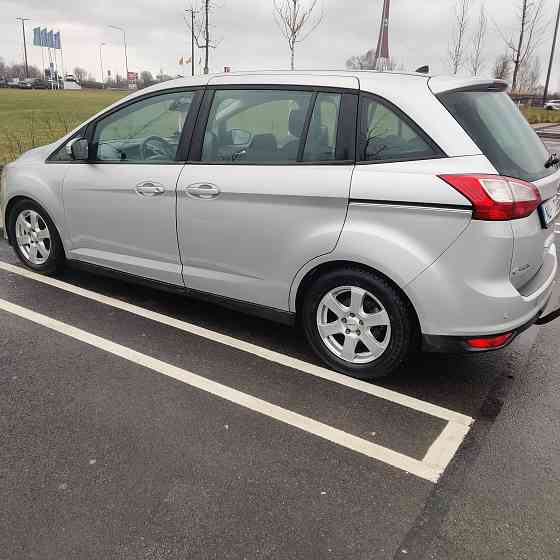 Pārdodams Ford Grand C-Max, 2016. Gads Рига