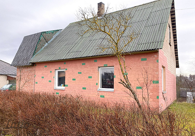 Pārdod ģimenes savrupmāju Alūksnē. Gatava ģimenes māja dzīvošanai.
Īpašuma atrodas Alūksne un Alūksnes novads - foto 3