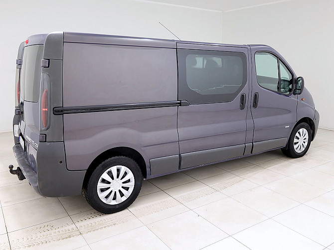 Opel Vivaro Van Long 2.5 CDTi 99kW Таллин - изображение 3