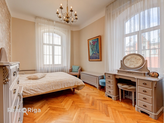 Izīrē skaistu, modernu un pilnībā mēbelētu dzīvokli Rīgas Vecpilsētas sirdī.  Dzīvoklis Rīga - foto 17