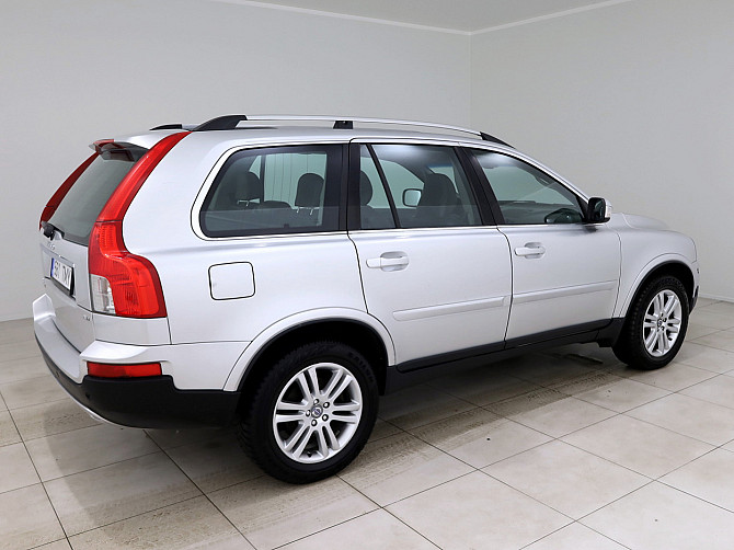 Volvo XC90 Summum Facelift ATM 2.4 D5 136kW Tallina - foto 3