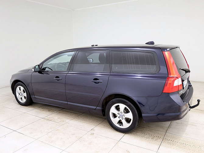 Volvo V70 Summum ATM 2.4 D5 136kW Tallina - foto 4