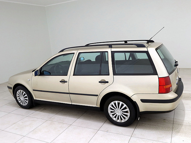 Volkswagen Golf Variant LPG 1.6 74kW Таллин - изображение 4