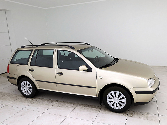 Volkswagen Golf Variant LPG 1.6 74kW Таллин - изображение 1