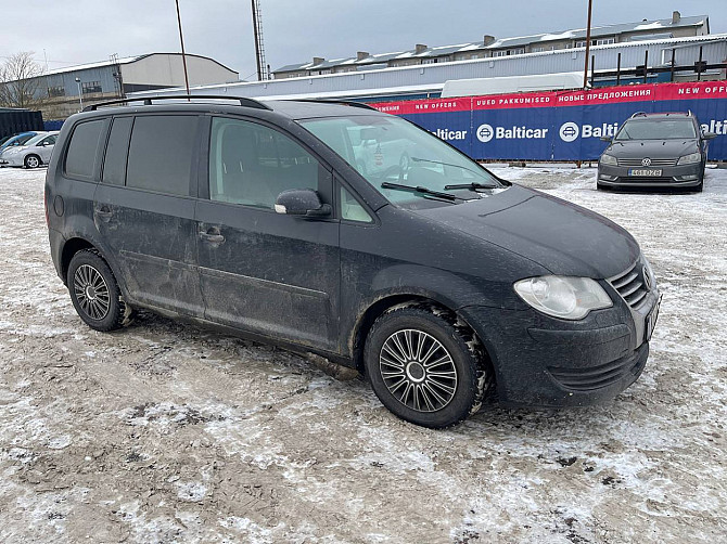 Volkswagen Touran Comfortline Facelift ATM 1.9 TDI 77kW Tallina - foto 1