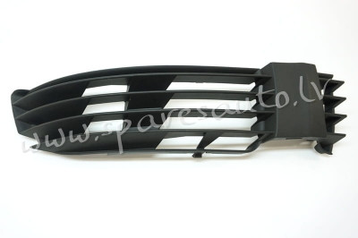 954927-4 - OEM 3B0 853 666 H B41; 3B0853666; 3B0853666HB41 side w/o fog lamp hole R - Reste Bamperā  Рига - изображение 1