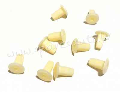 T564(10) - 10pc. - Plastmasas Turētāji - UNSORTED PLASTMASAS TURĒTĀJS Рига