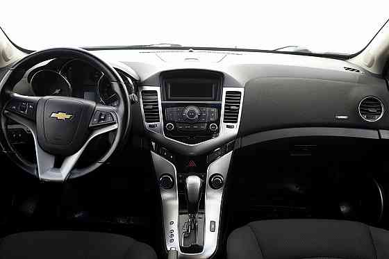 Chevrolet Cruze Comfort LPG ATM 1.8 104kW Таллин