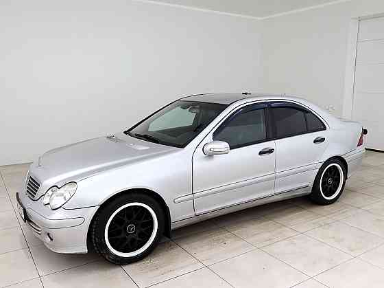 Mercedes-Benz C 200 Avantgarde Facelift ATM 2.1 CDI 90kW Таллин