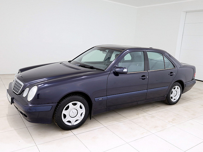 Mercedes-Benz E 200 Classic Facelift 2.1 CDI 85kW Tallina - foto 2