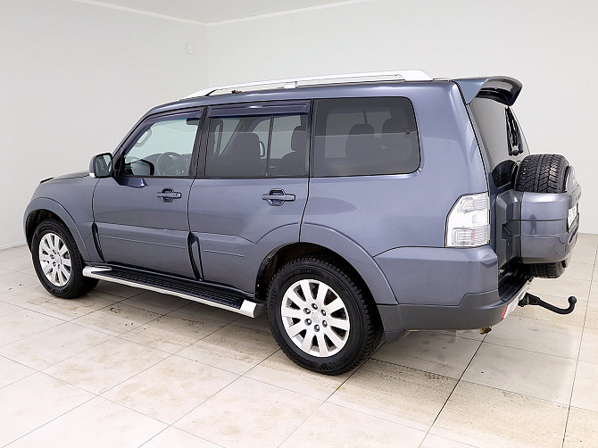 Mitsubishi Pajero Luxury ATM 3.2 DI-D 125kW Tallina - foto 4