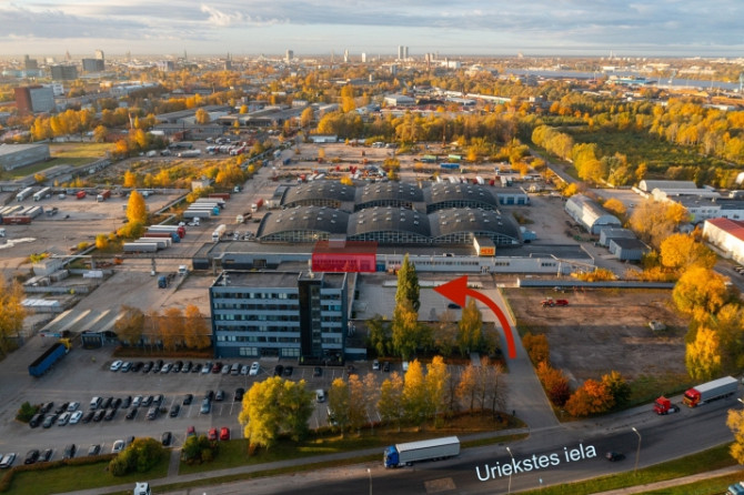 Apkurināmas noliktavu telpas ar 6m augstiem greistiem.  + Nolitavās dabīgais apgaismojums, kas Rīga - foto 3