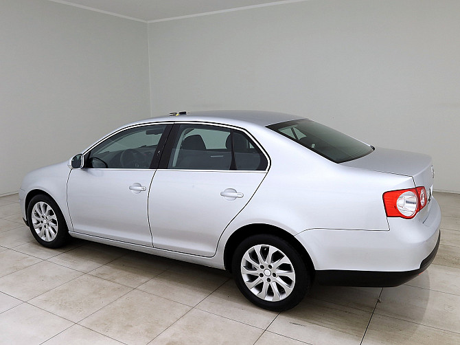 Volkswagen Jetta Comfortline ATM 1.6 75kW Таллин - изображение 4