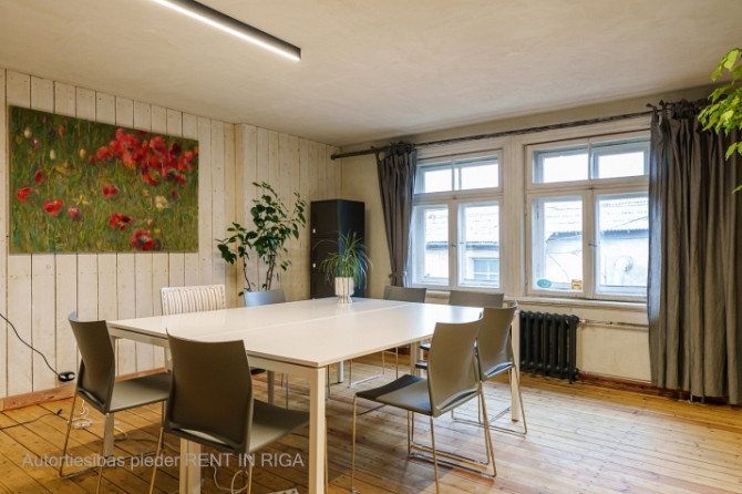 Gaumīgas biroja telpas Akmeņu ielā.  Piedāvājam nomāt gaumīgi renovētas biroja telpas Rīga - foto 2
