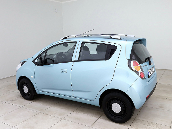 Chevrolet Spark Comfort 1.0 50kW Таллин - изображение 4