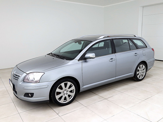 Toyota Avensis Linea Sol Facelift 2.0 D-4D 93kW Tallina - foto 2