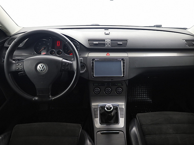 Volkswagen Passat Variant Highline 1.9 TDI 77kW Tallina - foto 5