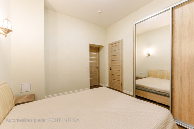 Предлагаем 3-комнатную квартиру в отреставрированном доме в центре Риги, на тихой Рига - изображение 12