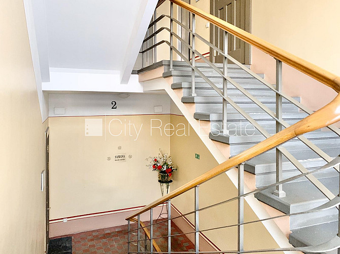 Fasādes māja, ieeja no ielas, ir lifts, guļamistabu skaits 1 gab., augstie griesti, gāzes Rīga - foto 19
