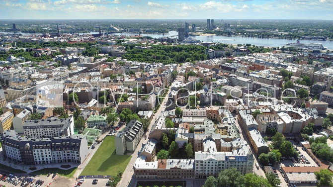Jaunceltne, labiekārtots apzaļumots pagalms, slēgts pagalms, ir lifts, apkures skaitītāji, Rīga - foto 11
