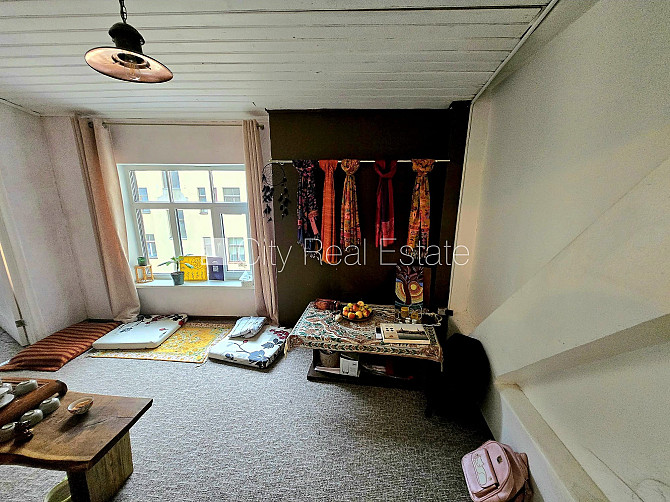 Fasādes māja, logi vērsti uz pagalma pusi, telpas izolētas, sporta zāle 86 m2, halle, augstie Rīga - foto 11