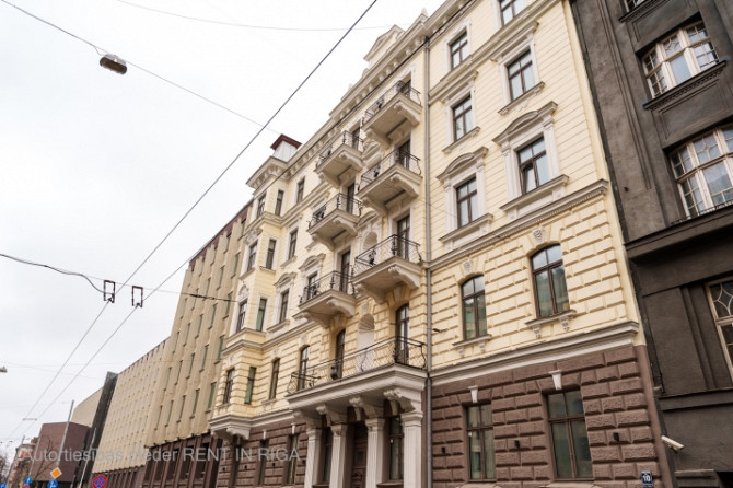 Jauns un mēbelēts Studio dzīvoklis Rīgas Centrā.  Tas atrodās restaurētā vēsturiskā Rīga - foto 2