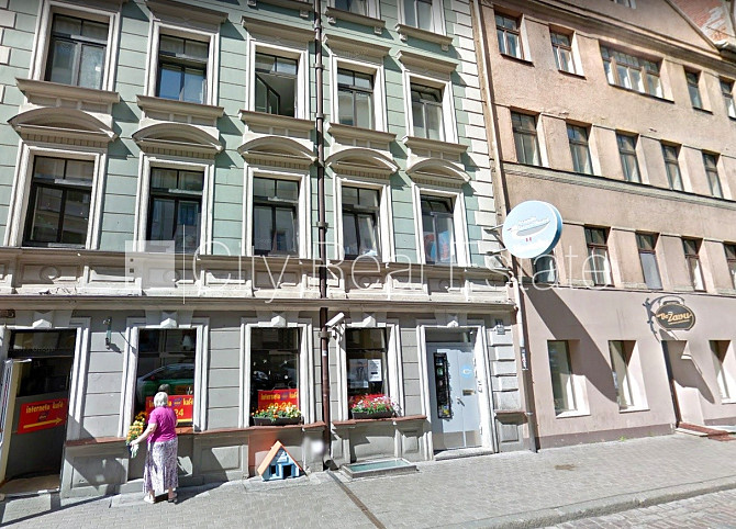 Iespēja nomāt pazemes autostāvvietu, ir lifts, kāpņu telpa pēc kosmētiskā remonta, gaisa Rīga - foto 10