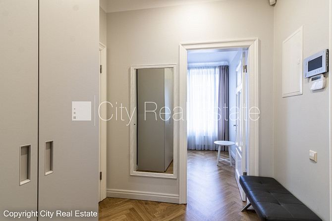 Fasādes māja, slēgts pagalms, ieeja no ielas, ir lifts, kāpņu telpa pēc kapitālā remonta, Rīga - foto 7
