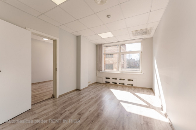 Iznomā biroja telpas Elijas ielā 17.  + renovēta biroju ēka + kopējā platība  91,7 m2 + Rīga - foto 3
