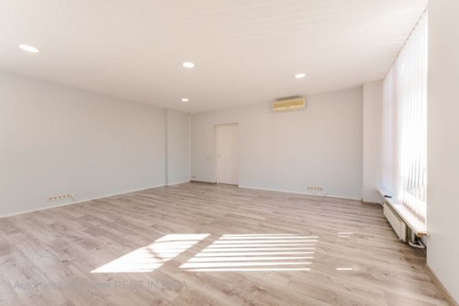 Iznomā biroja telpas Elijas ielā 17.  + renovēta biroju ēka + kopējā platība  91,7 m2 + Rīga - foto 2