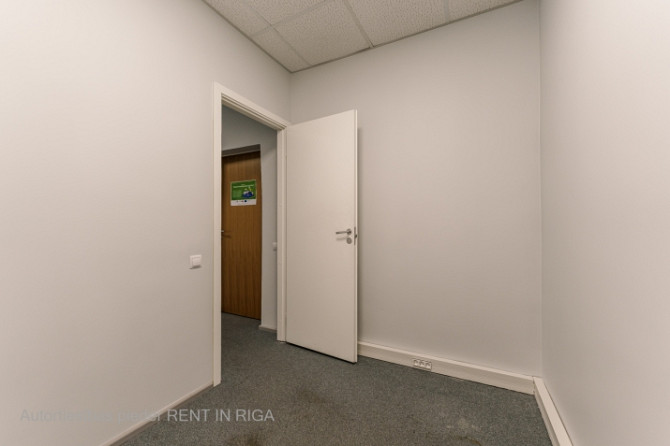 Iznomā biroja telpas Elijas ielā 17.  + renovēta biroju ēka + kopējā platība  40,9 m2 + Rīga - foto 4