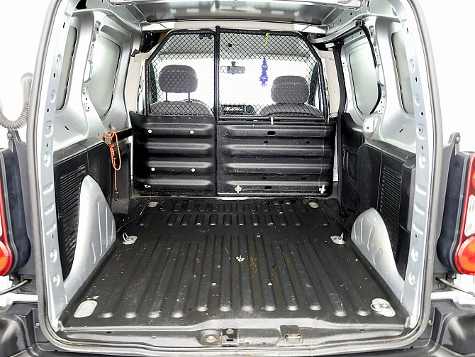 Citroen Berlingo Van Facelift LPG 1.6 72kW Таллин - изображение 8