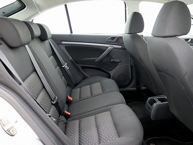 Skoda Octavia Comfortline Facelift 1.2 77kW Таллин - изображение 7