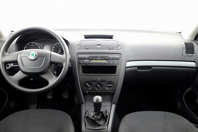 Skoda Octavia Comfortline Facelift 1.2 77kW Таллин - изображение 5