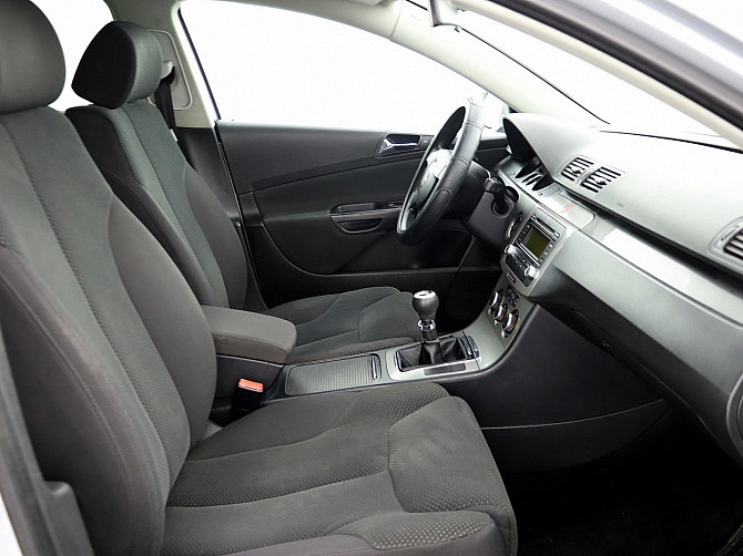 Volkswagen Passat Comfortline 2.0 110kW Таллин - изображение 6