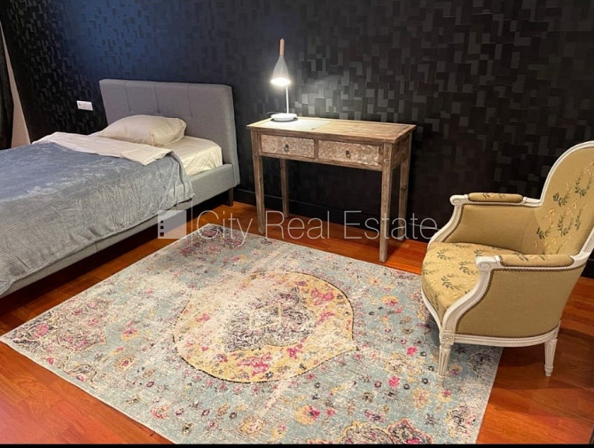 Fasādes māja, renovēta māja, slēgts pagalms, ieeja no ielas, kāpņu telpa pēc kosmētiskā Rīga - foto 13