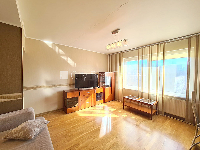 Fasādes māja, renovēta māja, logi vērsti uz ielas pusi, istabas izolētas, studio tipa, Rīga - foto 8