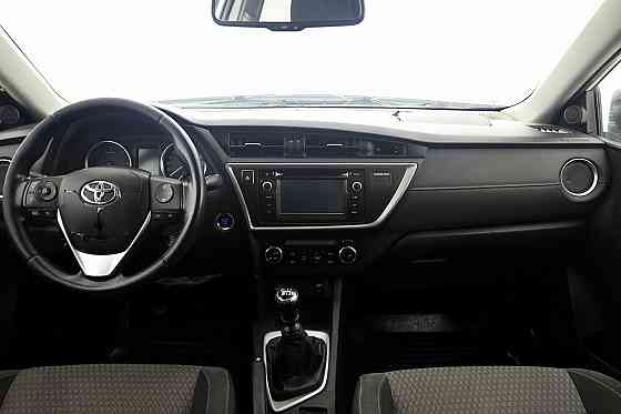 Toyota Auris Linea Sol 2.0 D-4D 91kW Tallina