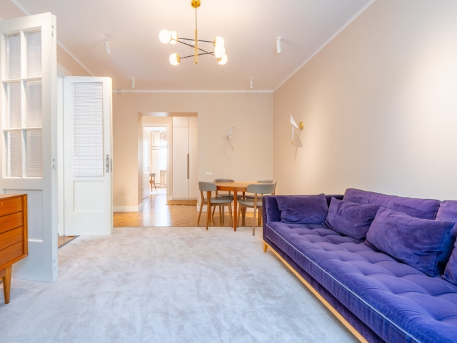 Izīrē elegantu 3-istabu dzīvokli Rīgas klusajā centrā  Piedāvājam plašu un izsmalcinātu Rīga - foto 4