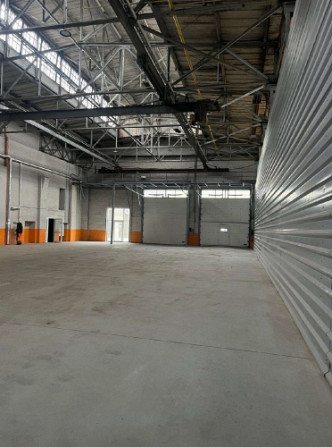 Ražošanas/noliktavas telpas ar augstiem griestiem bez apkures.  Noliktavas/ražošanas telpas; Rīga - foto 11
