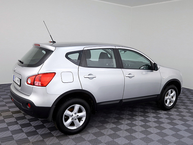 Nissan Qashqai Comfort 4x4 2.0 104kW Tallina - foto 3