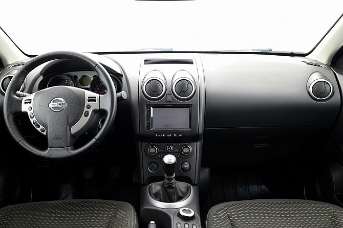 Nissan Qashqai Comfort 4x4 2.0 104kW Tallina - foto 5