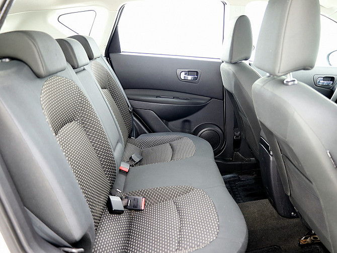 Nissan Qashqai Comfort 4x4 2.0 104kW Tallina - foto 7