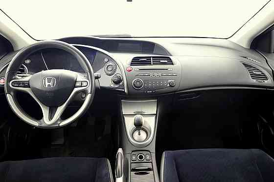 Honda Civic Elegance 1.8 103kW Таллин