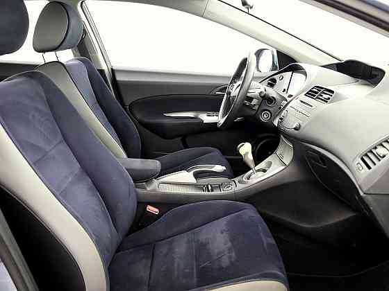 Honda Civic Elegance 1.8 103kW Таллин