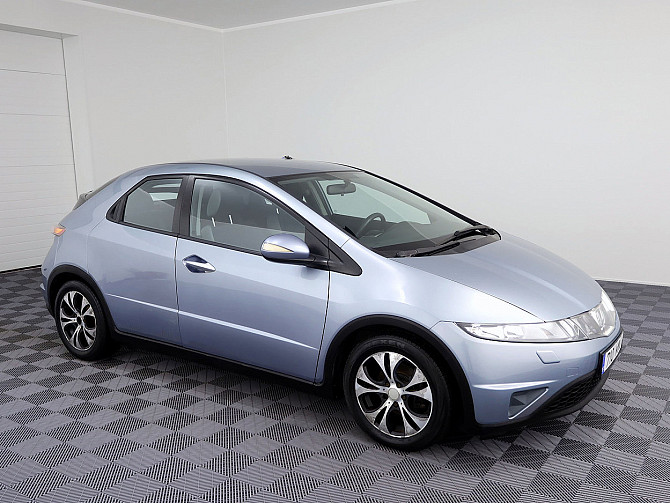 Honda Civic Elegance 1.8 103kW Таллин - изображение 1