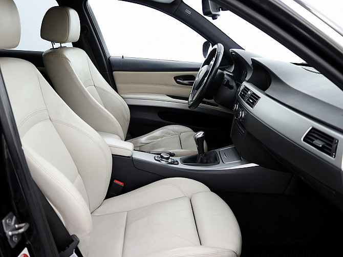 BMW 330 Sportpakett Facelift 3.0 D 180kW Tallina - foto 6
