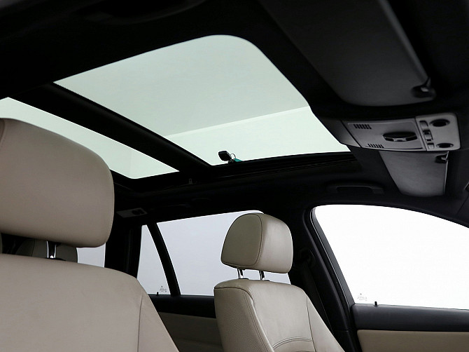 BMW 330 Sportpakett Facelift 3.0 D 180kW Tallina - foto 8