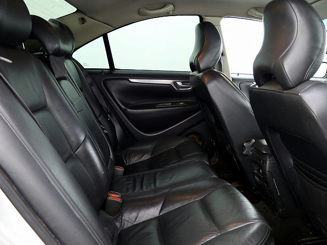 Volvo S60 Summum 2.4 D5 120kW Tallina - foto 7