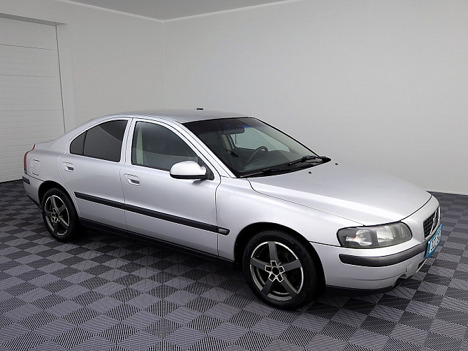 Volvo S60 Summum 2.4 D5 120kW Tallina - foto 1